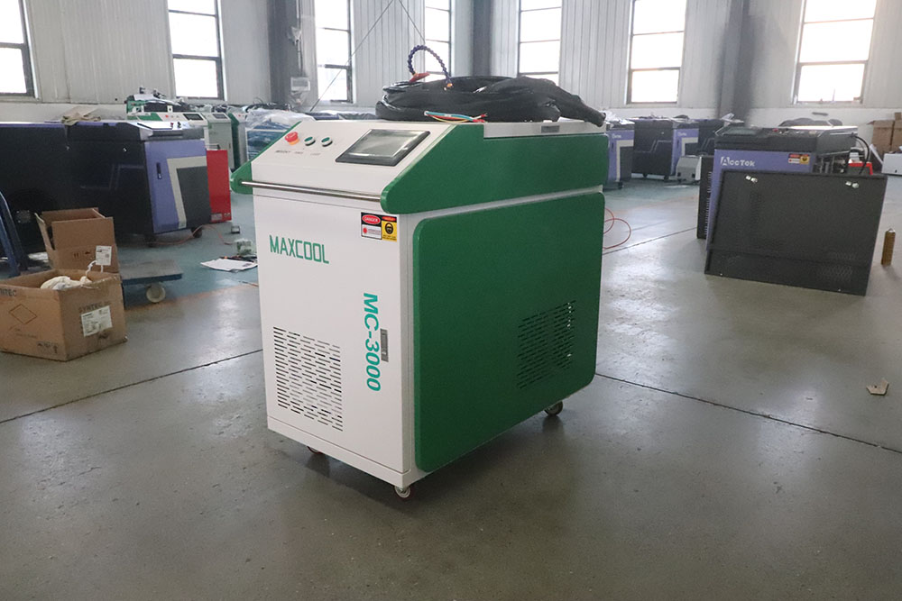 منظف ليزر محمول من MAYCOOL لإز - مراجعة Industrial Laser Cleaner وسعره