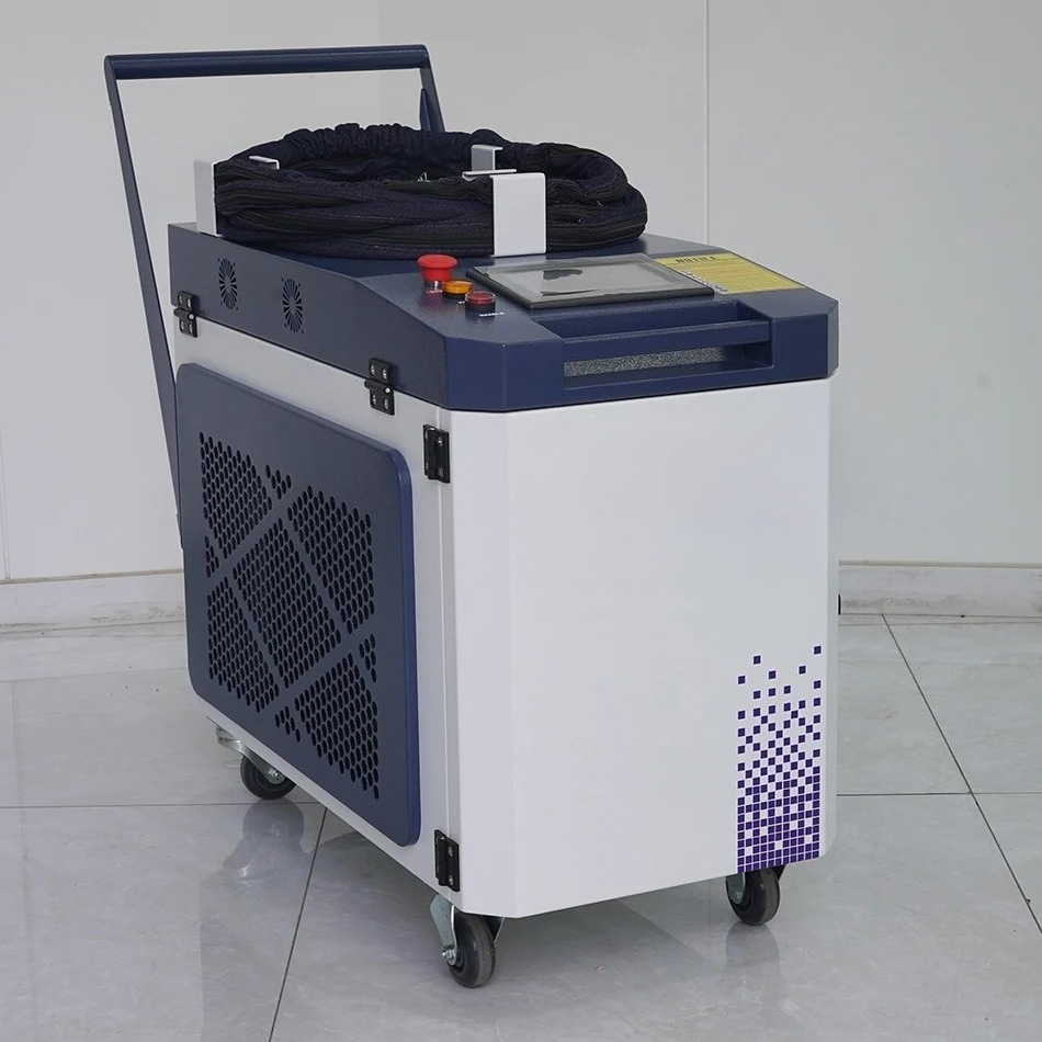 آلة تنظيف بالليزر صناعية للبيع - مراجعة Industrial Laser For Sale وسعره
